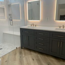 Master Bath - Vanity and Installed Medicine Cabinet / Lighted Mirrors
