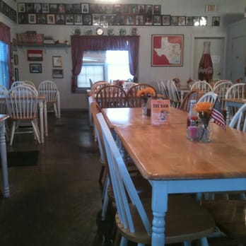 Hiway 77 Cafe - In side homey and clean - Soup Near Me - Rosebud, Texas Hiway 77 Cafe - In side homey and clean - Soup Near Me - Rosebud, Texas