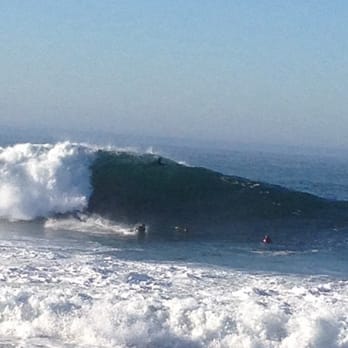 The Wedge - Beaches Near Me - Newport Beach, California