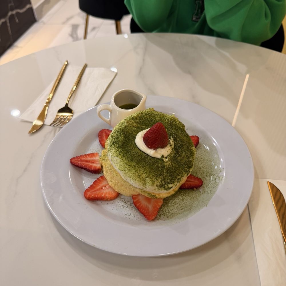 Fluffy Fluffy - Matcha tiramisu pancakes - Coffee & Tea Near Me - Davis, California Fluffy Fluffy - Matcha tiramisu pancakes - Coffee & Tea Near Me - Davis, California