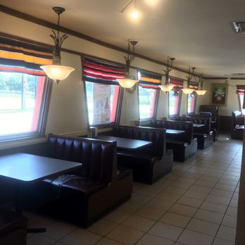 Tacos La Juanita - Interior - Mexican Near Me - Le Mars, Iowa Tacos La Juanita - Interior - Mexican Near Me - Le Mars, Iowa