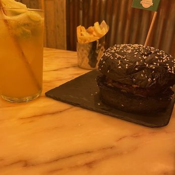 A Cultura do Hambúrguer - Burgers Near Me - Lisbon, 11