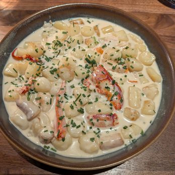 Posana Biltmore Park - Lobster gnocchi - New American Near Me - Asheville, North Carolina Posana Biltmore Park - Lobster gnocchi - New American Near Me - Asheville, North Carolina