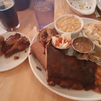 Salt + Smoke - Sweetie for meat plate with ribs, pulled pork, brisket and baloney with jalapeño sauce. The sides are Mac n cheese and creamed corn. - Bars Near Me - Saint Louis, Missouri Salt + Smoke - Sweetie for meat plate with ribs, pulled pork, brisket and baloney with jalapeño sauce. The sides are Mac n cheese and creamed corn. - Bars Near Me - Saint Louis, Missouri