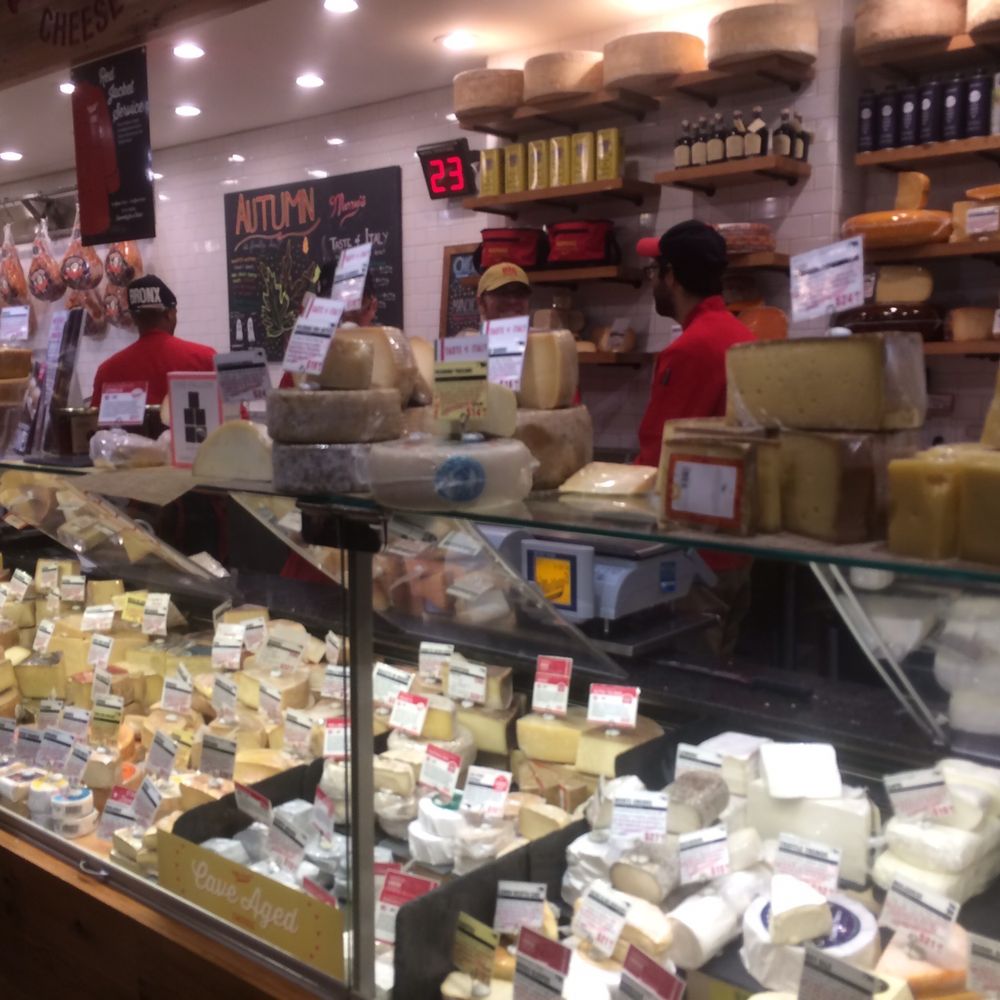 Murray's Cheese - Bleecker - Cheese Shops Near Me - New York, New York Murray's Cheese - Bleecker - Cheese Shops Near Me - New York, New York