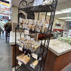 Amish Village Kitchen - Amazing rolls !! Hungarian!