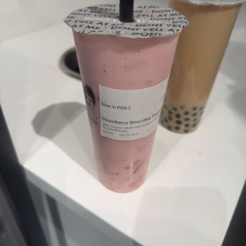 Don't Yell at Me - Strawberry Smoothie - Bubble Tea Near Me - Kirkland, Washington