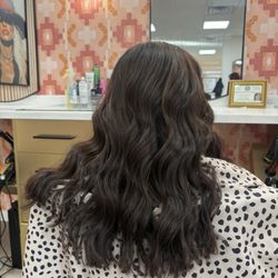 J Kelley's Salon