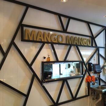 Mango Mango Dessert - Kitchen behind this cute wall. - Desserts Near Me - Plano, Texas