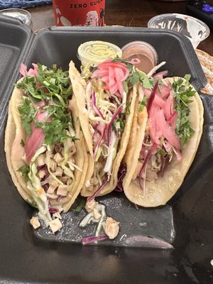 C Rojos Taqueria by null