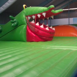 Indoor-Spielplatz kunti-bunt