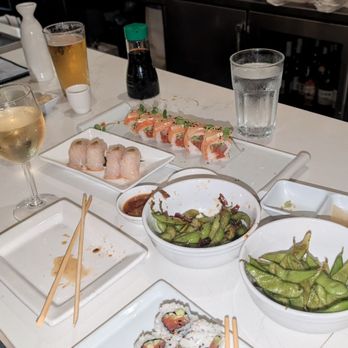 Dash Dashi Sushi & Sake Bar - Edemame, sushi - Sushi Bars Near Me - Manhattan Beach, California Dash Dashi Sushi & Sake Bar - Edemame, sushi - Sushi Bars Near Me - Manhattan Beach, California