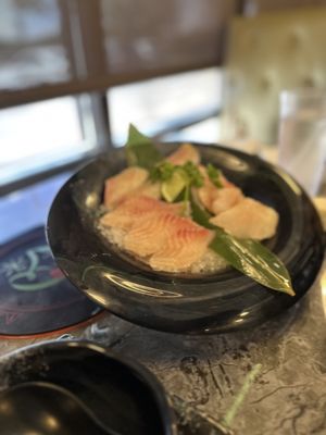 J’s Mini Hot Pot by null