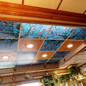 Full Moon Diner - Interior - American Near Me - Lake Bluff, Illinois Full Moon Diner - Interior - American Near Me - Lake Bluff, Illinois