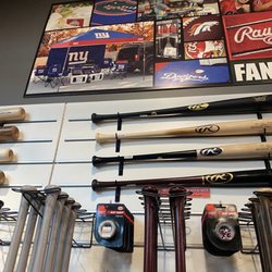 Rawlings Sporting Goods - West Palm Beach