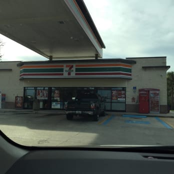7-Eleven - a view of a gas station from inside a car - Convenience Stores Near Me - Longwood, Florida 7-Eleven - a view of a gas station from inside a car - Convenience Stores Near Me - Longwood, Florida