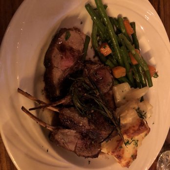 Mominette - Rack of lamb - French Near Me - Brooklyn, New York Mominette - Rack of lamb - French Near Me - Brooklyn, New York