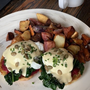 Stonesedge Kitchen - Farmers Benny - Breakfast & Brunch Near Me - Whistler, British Columbia Stonesedge Kitchen - Farmers Benny - Breakfast & Brunch Near Me - Whistler, British Columbia