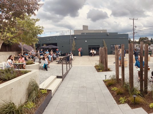 Bale Breaker & Yonder Cider Taproom by null