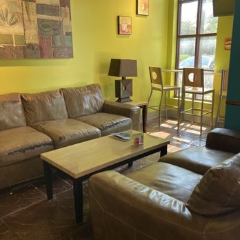 Planet Smoothie - Seating area - Juice Bars & Smoothies Near Me - Wilmington, North Carolina Planet Smoothie - Seating area - Juice Bars & Smoothies Near Me - Wilmington, North Carolina