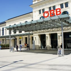 St. Pölten Hauptbahnhof - Eingangsportal südseitig