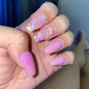 Nail Lounge By Yarelisse - Nail art - Nail Salons Near Me - Isabela, Puerto Rico
