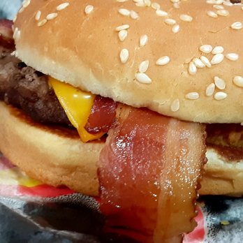 Carl's Jr - Western bacon cheeseburger. - Fast Food Near Me - Barstow, California