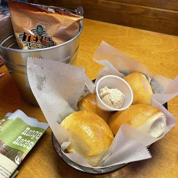 Texas Roadhouse - Rolls - Barbeque Near Me - New London, Connecticut Texas Roadhouse - Rolls - Barbeque Near Me - New London, Connecticut