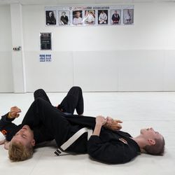 Grappling Zone - Arm Bar on Coach Rex!