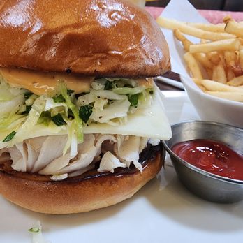 Truxton's American Bistro - Ted's Turkey Sandwich - New American Near Me - Los Angeles, California