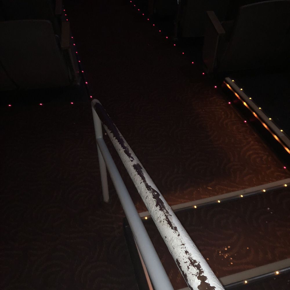AMC Stony Brook 17 - Cinema Near Me - Stony Brook, New York