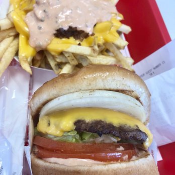 In-N-Out Burger - Burgers Near Me - Burbank, California