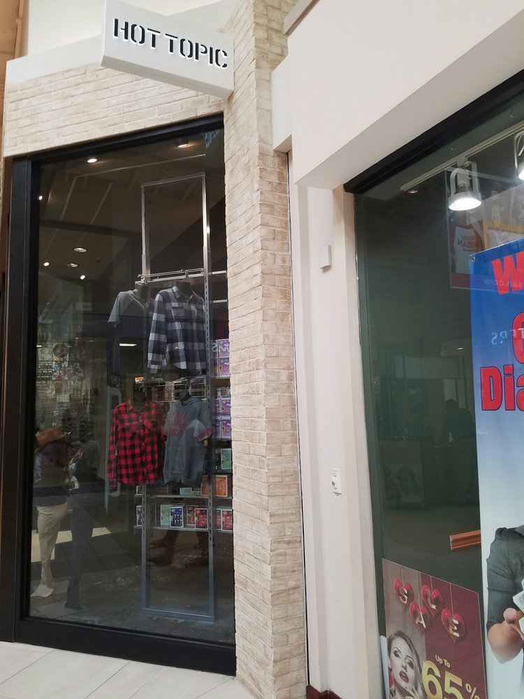 HOT TOPIC Updated October 2024 2700 Potomac Mills Circle