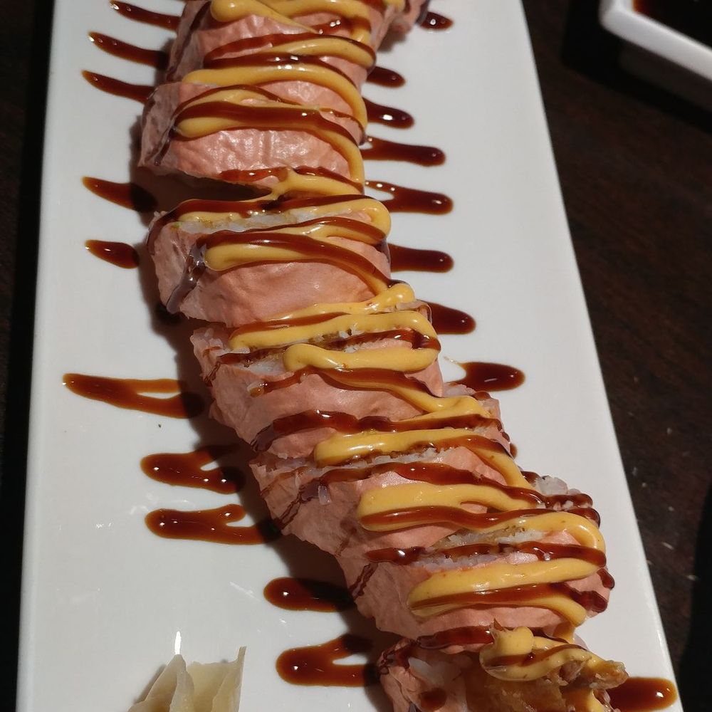 Wok & Roll - Pink summer roll - Chinese Near Me - Houston, Texas