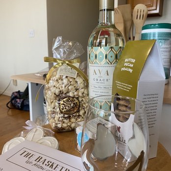 The Basketry - Fleur de Bubbles - Gift Shops Near Me - Luling, Louisiana