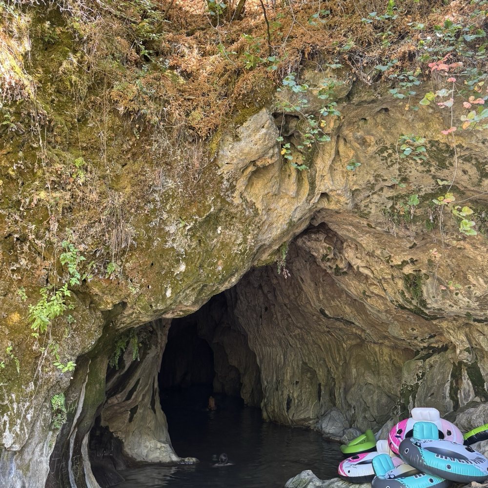 Natural Bridges Hiking Trail - Hiking Near Me - Vallecito, California Natural Bridges Hiking Trail - Hiking Near Me - Vallecito, California