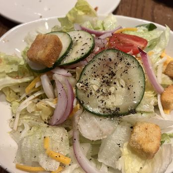 Outback Steakhouse - House salad with oil & vinegar - Steakhouses Near Me - Miami, Florida Outback Steakhouse - House salad with oil & vinegar - Steakhouses Near Me - Miami, Florida