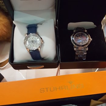 The Gilt Sample Sale - Cheapest one was $89. - Accessories Near Me - Los Angeles, California The Gilt Sample Sale - Cheapest one was $89. - Accessories Near Me - Los Angeles, California