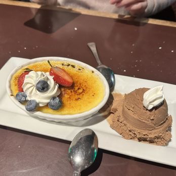 Pike's Landing - Specials: Creme Brulee - Seafood Near Me - Fairbanks, Alaska Pike's Landing - Specials: Creme Brulee - Seafood Near Me - Fairbanks, Alaska