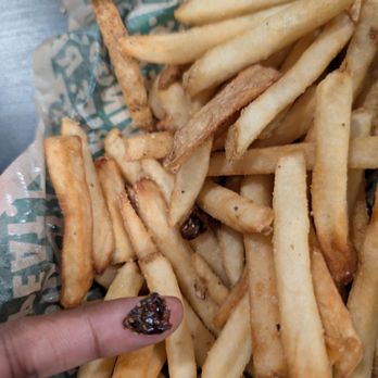 Wingstop - Fried cockroach in the fries - Chicken Wings Near Me - San Jose, California Wingstop - Fried cockroach in the fries - Chicken Wings Near Me - San Jose, California