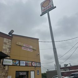 Taqueria El Huizache - INSIDE SHELL GAS STATION
