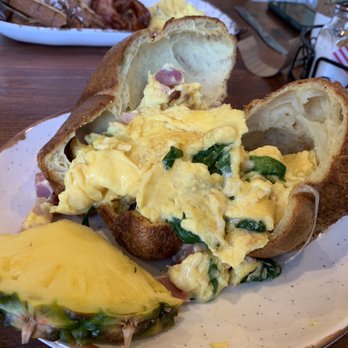 Pop Over Eatery - Parisian Pop - Breakfast & Brunch Near Me - Simsbury, Connecticut Pop Over Eatery - Parisian Pop - Breakfast & Brunch Near Me - Simsbury, Connecticut