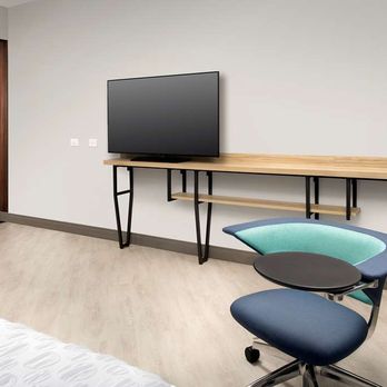 Tru by Hilton McDonough - Guest room - Hotels Near Me - Mcdonough, Georgia Tru by Hilton McDonough - Guest room - Hotels Near Me - Mcdonough, Georgia