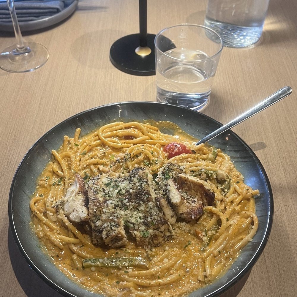 Cajun pasta - Bucatini, Mushroom, Creole Cream Sauce - add chicken thigh Cajun pasta - Bucatini, Mushroom, Creole Cream Sauce - add chicken thigh