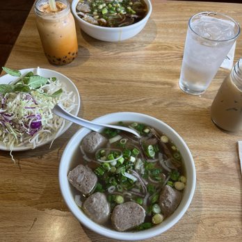 Viet Noms - Bun Bo Hue Beef Pho - Vietnamese Near Me - Livermore, California Viet Noms - Bun Bo Hue Beef Pho - Vietnamese Near Me - Livermore, California