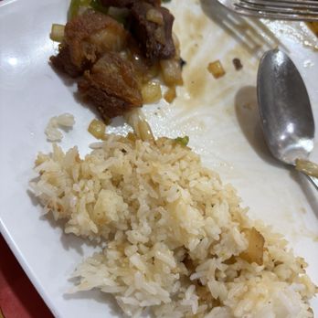 Max's Restaurant - Queens - Filipino Near Me - Queens, New York