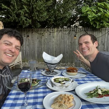 Del Ray Cafe - Outdoor seating - French Near Me - Alexandria, Virginia Del Ray Cafe - Outdoor seating - French Near Me - Alexandria, Virginia