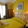 Logis Grand Hotel des Gobelins
