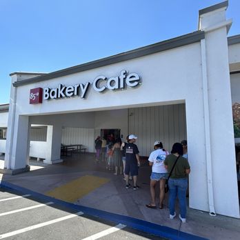 85°C Bakery Cafe-Temecula - Shop Front - Bakeries Near Me - Temecula, California 85°C Bakery Cafe-Temecula - Shop Front - Bakeries Near Me - Temecula, California