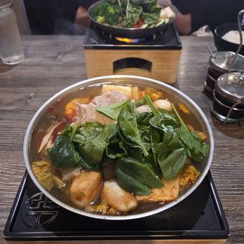 Mini Hot Pot By Mandarin House - taiwanese hot pot and veggie hot pot - Chinese Near Me - Pullman, Washington